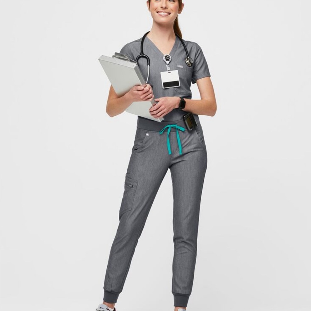 Figs Grey High Waisted Zamora Jogger Scrub Pants Size Small. Like new, so soft